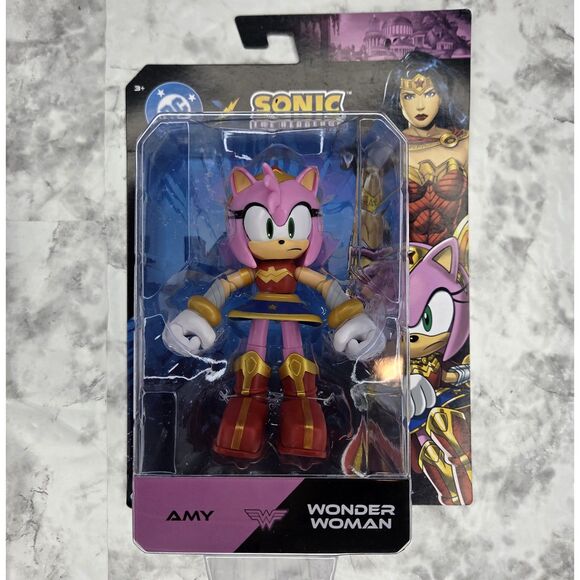 Jakks Pacific DC x Sonic the Hedghog Amy Wonder Woman 5" Figure Fast Shipping - Picture 1 of 2